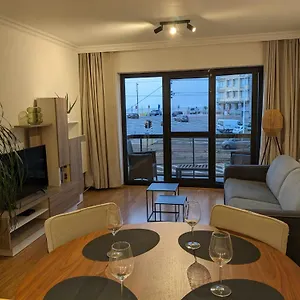 Vista Linda, Vlak Bij Zeedijk En Apartment